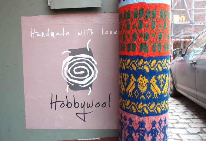 【ラトビア】HobbyWoolーやっぱりかわいいラトビアの有名な毛糸屋さん。ミトンのキットも売っています。