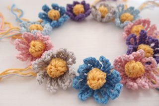 コットンヤーンで編むかぎ針編みのお花。そして、ついに帰国します！