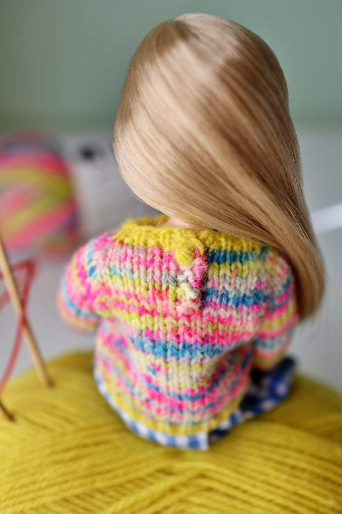 動画あり】リカちゃんのセーターの編み方（棒針編み）ブライスにも 